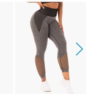 RYDERWEAR OASIS SEAMLESS LEGGING XS